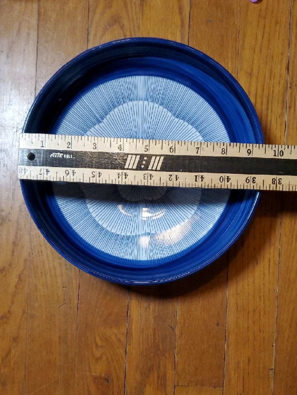 Vintage Blue And White Radiating Lines Serving Bowl - Picture 12 of 12